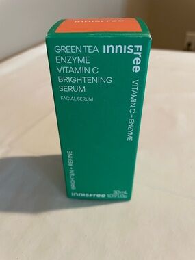 Innisfree Green Tea Vitamin C Brightening Serum